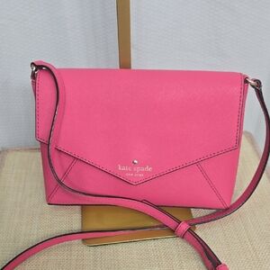 EUC Kate Spade Hot Pink Cedar Street Envelope Crossbody Bag